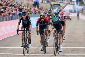 Hindli pobednik devete etape Điro d'Italije 